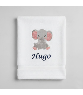 serviette de bain brodée motif éléphant personnalisée prénom enfant