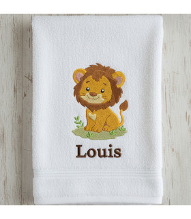 serviette de bain personnalisée motif lion brodée prénom
