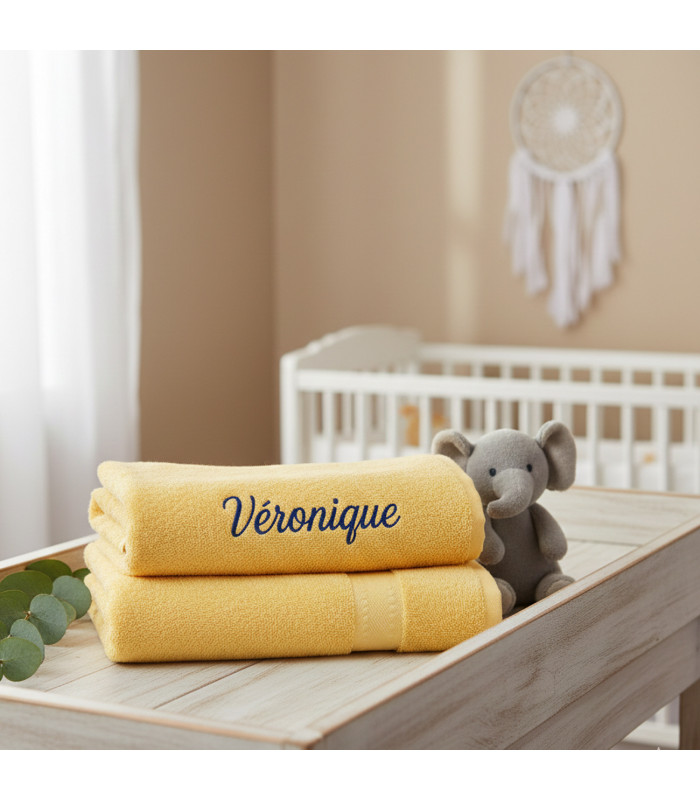 Maxi Drap de Bain Jaune – 100% Coton Égyptien 500g – Broderie Personnalisée