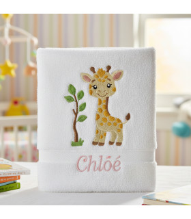 drap de bain brodé motif girafe