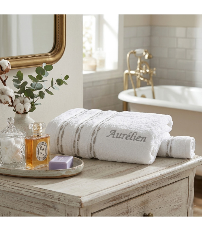 Drap de Bain de Luxe Blanc Brodé – 100% Coton Moelleux
