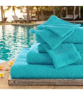 linge de bain bleu personnalisé avec prénom brodé
