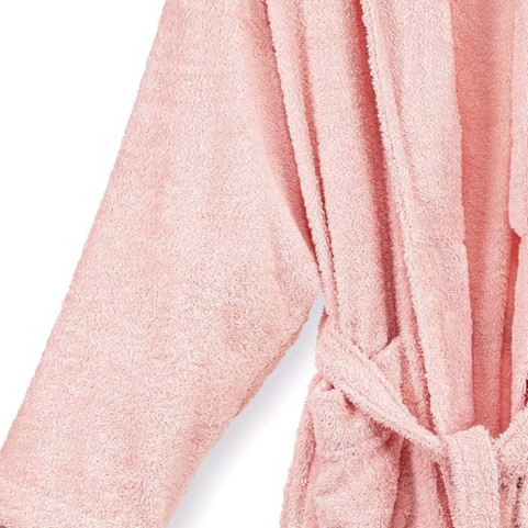 détail manche peignoir rose personnalisé broderie