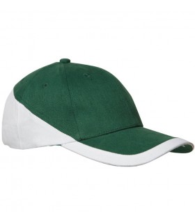 broderie personnalisée sur casquette verte