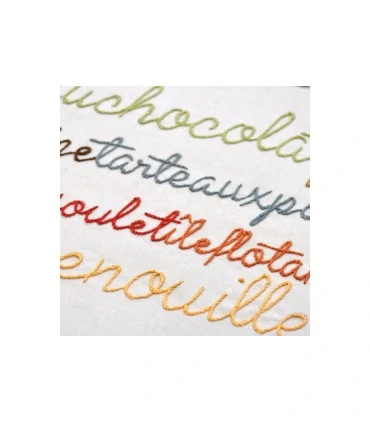 broderie sur serviette et drap de bain grise