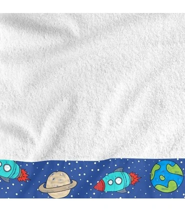 Serviette pour enfant brodée thème espace