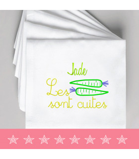 serviette en lin brodée