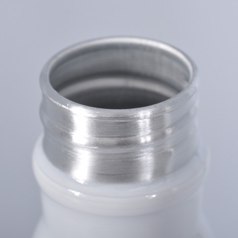 detail goulot de la gourde alu