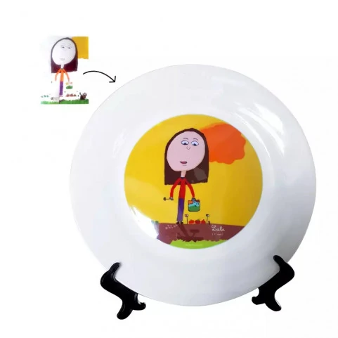 assiette imprimée avec un dessin enfant