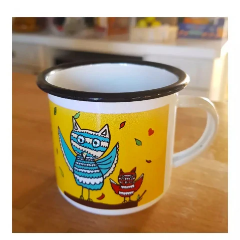 tasse en email imprimée avec dessin