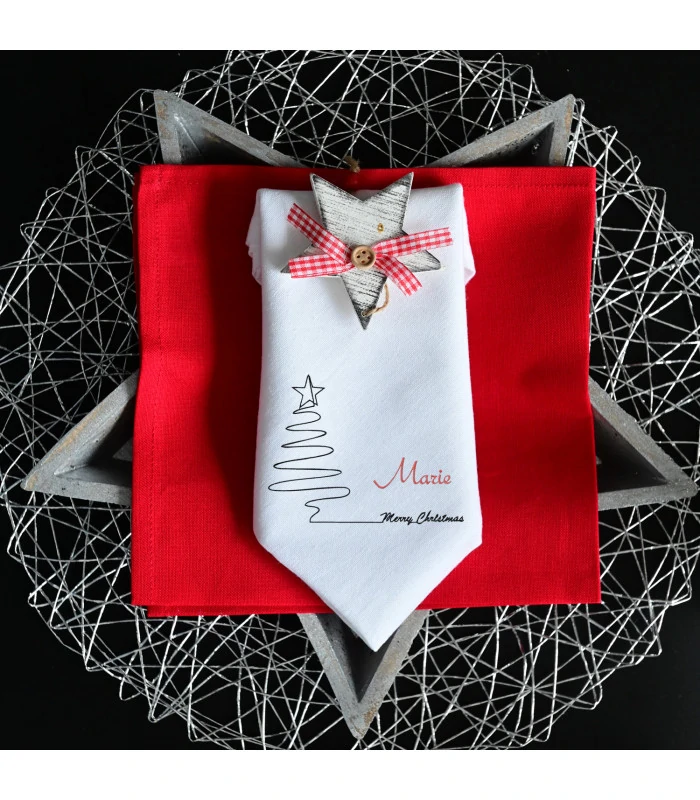 Serviette brodée noel motif sapin