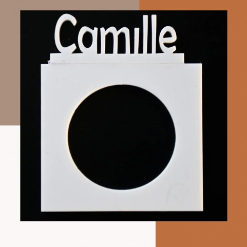 detail rond de serviette plexiglas