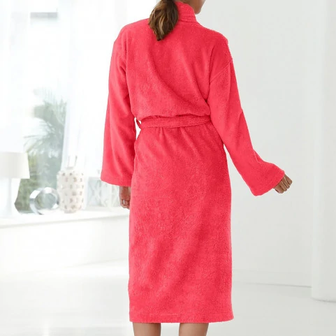 Peignoir rouge grenadine brodé