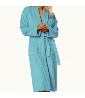 peignoir brodé couleur bleu clair