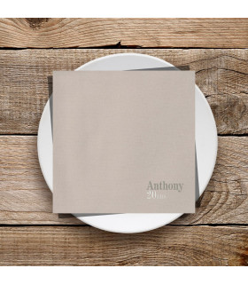 serviette personnalisée couleur crème