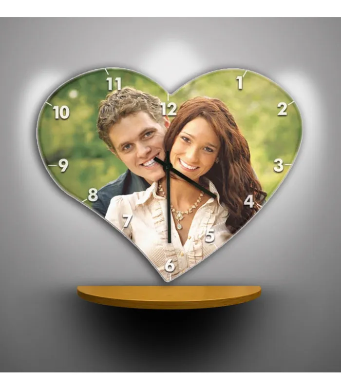 Horloge personnalisée forme coeur