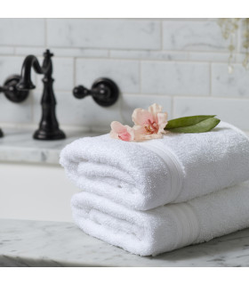 drap de bain blanc brodé