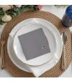 Serviette de table gris orage brodée