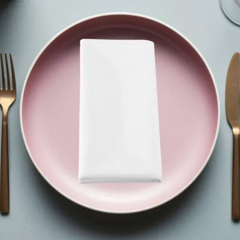 Serviette de table personnalisée brodée
