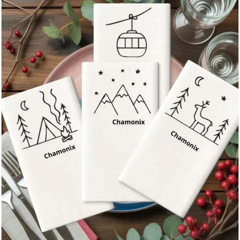 serviettes de table brodées thème ski