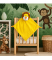 Doudou brodé peluche lion